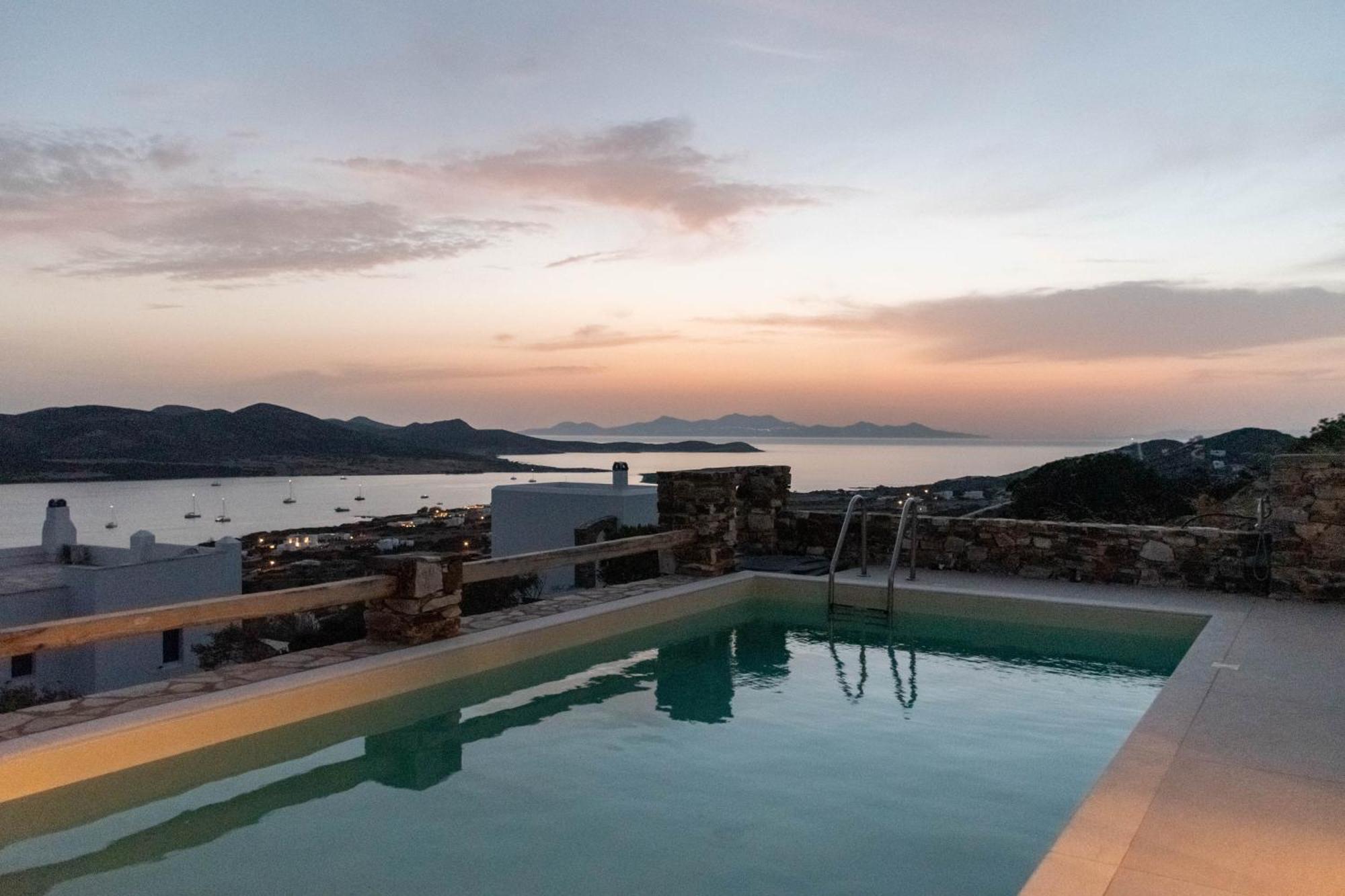 Deja Blue Villa 1 Agios Georgios  外观 照片